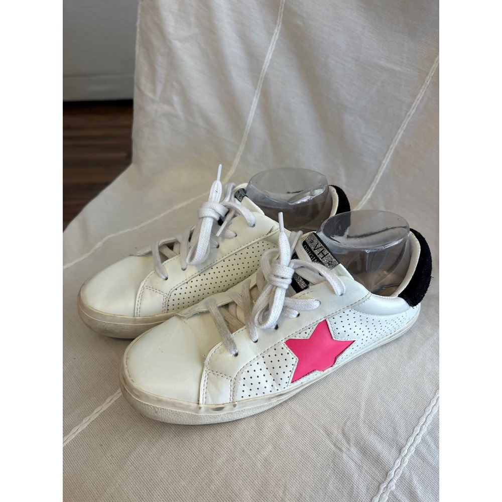 Vintage Havana Gadol-9 White Pink Star Perforated Low Top Sneakers Womens 9